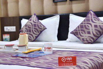 Oyo Rooms Navlakha Bus Stand Indore Exterior photo